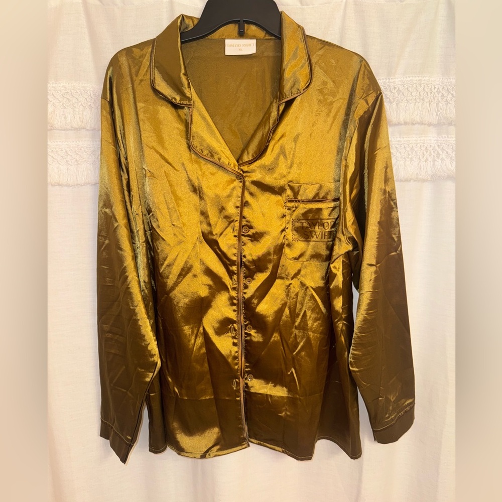 Taylor Swift Fearless Satin Pajama Top